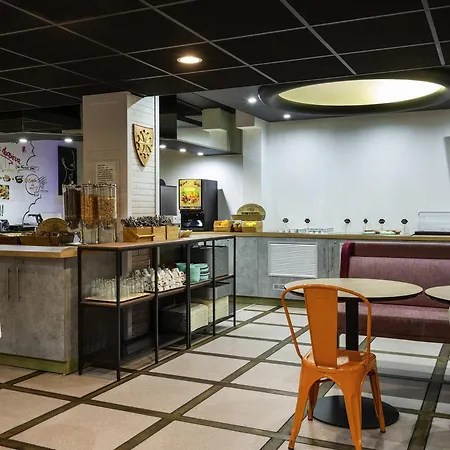 Ibis Styles Toulouse Centre Canal Du Midi-3